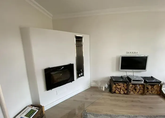 In Mit Seeblick Og アパート *